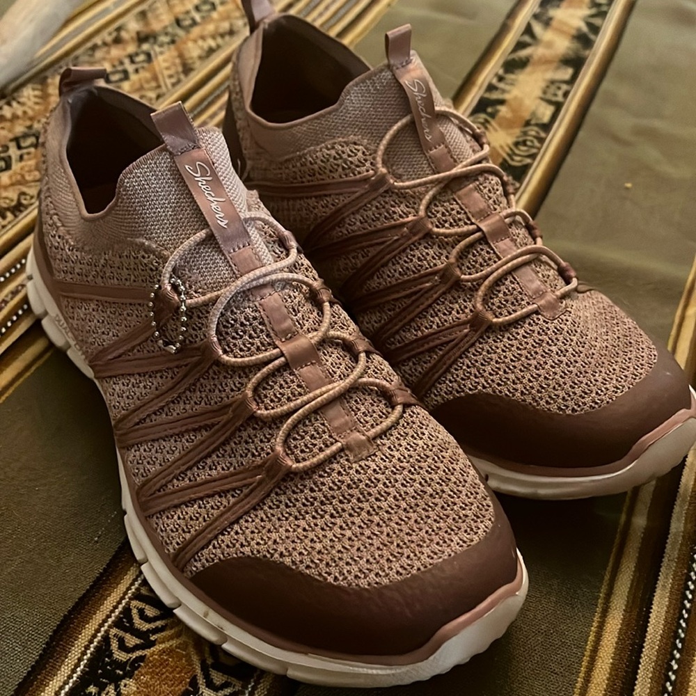 Skechers Stretch Knit Bungee Slip On Sneakers Glider Tuneful Mauve